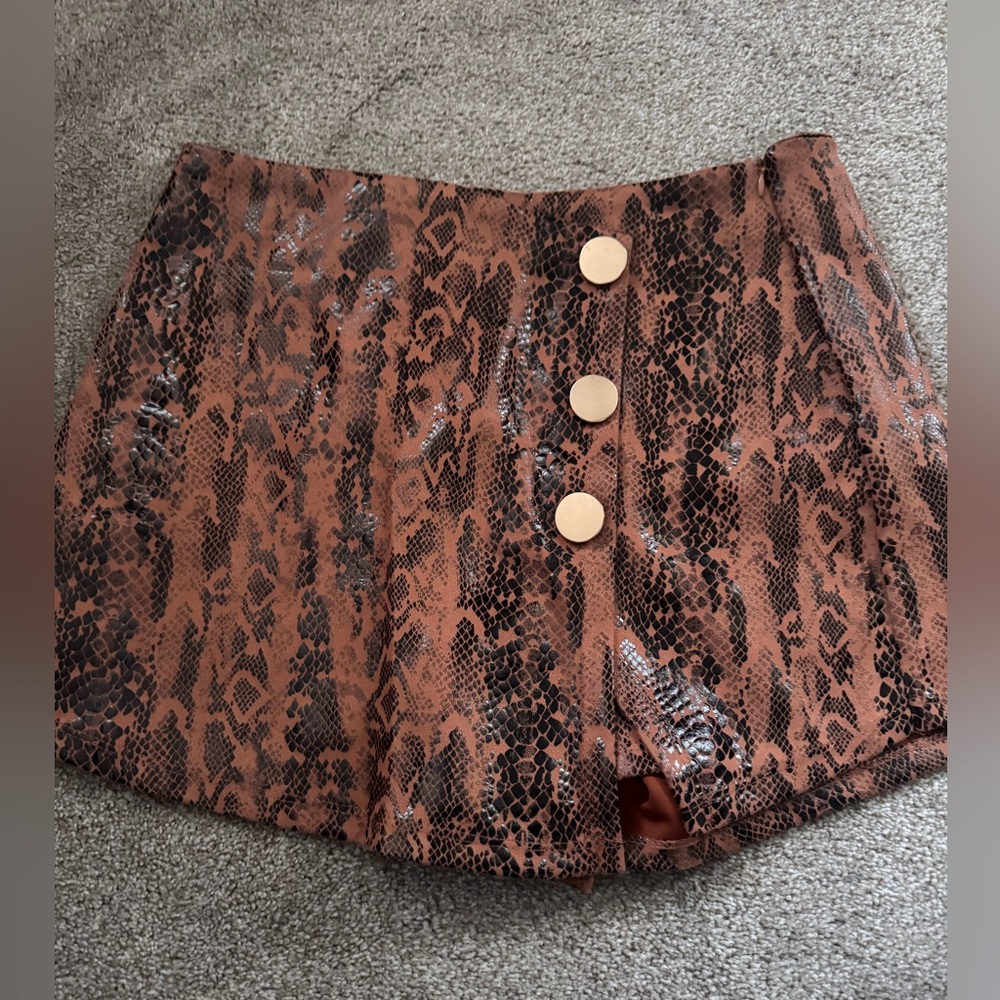 Skirt size large